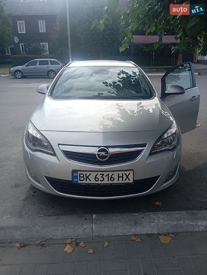 2010 Opel Astra - мініатюра 13