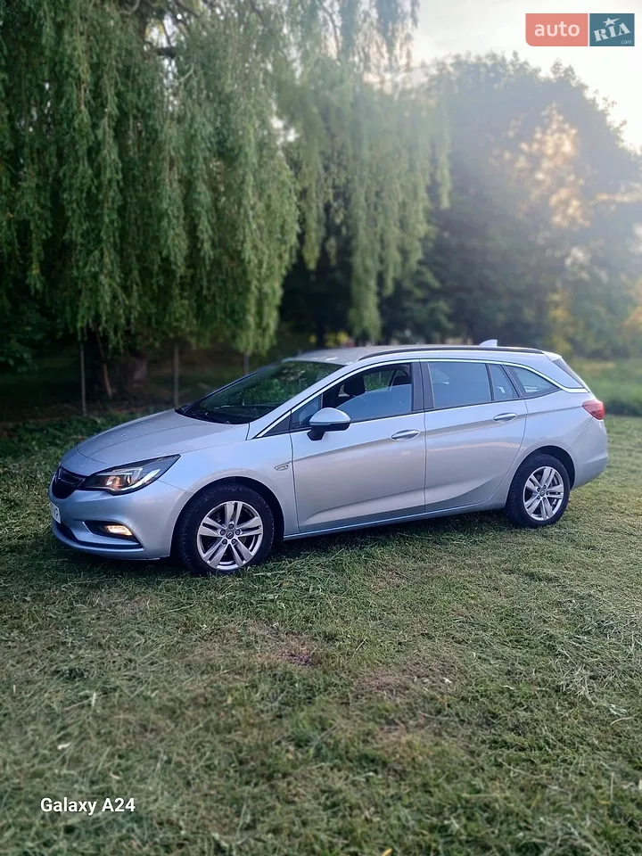 2017 Opel Astra - мініатюра 18