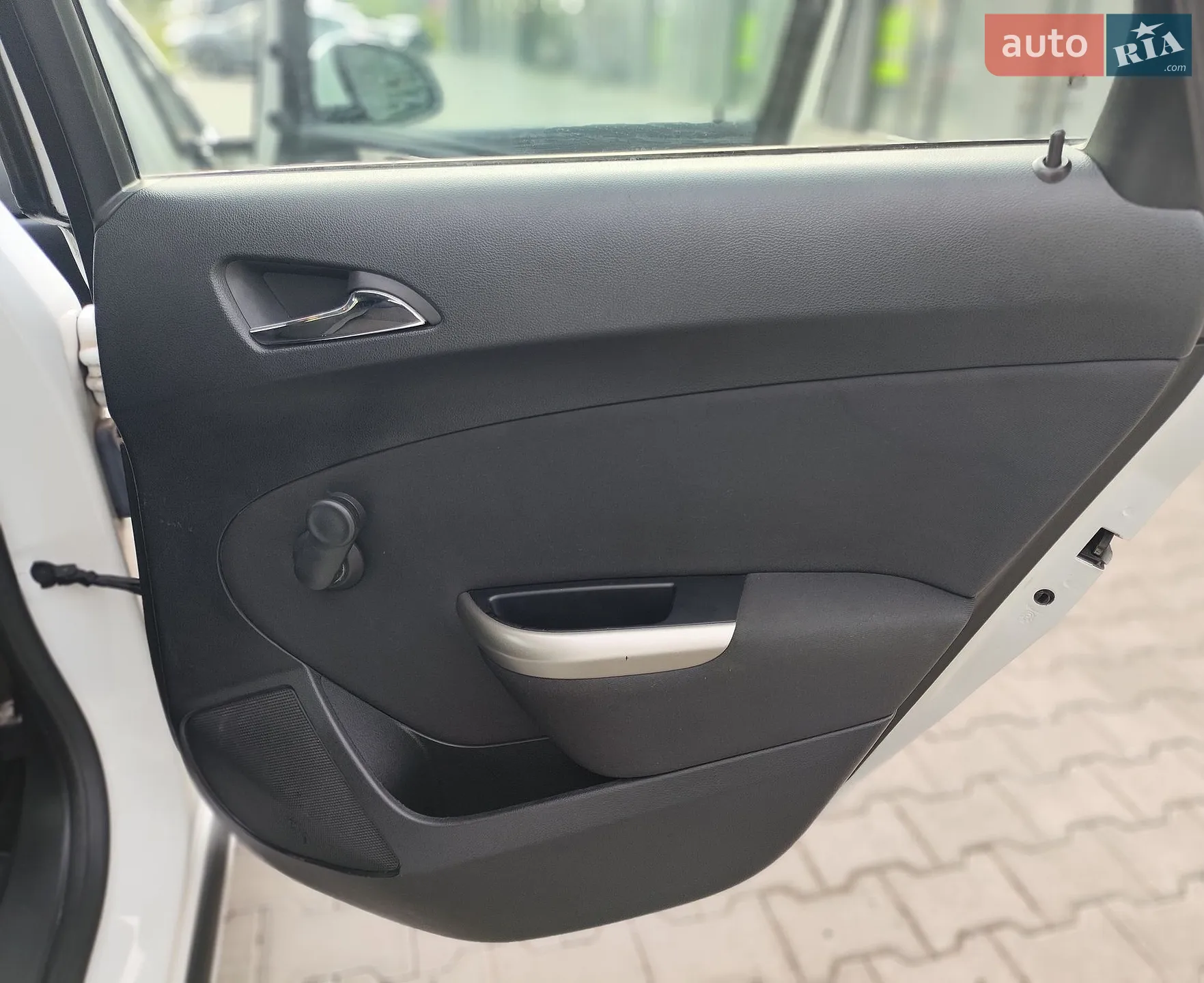 2011 Opel Astra - мініатюра 25