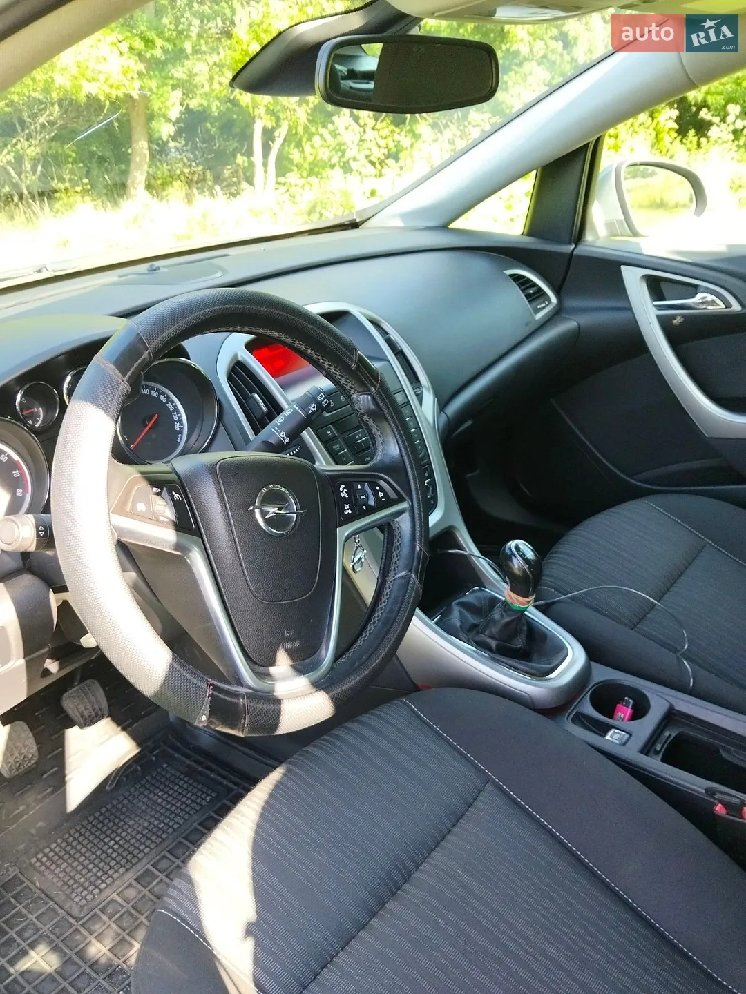 2011 Opel Astra - мініатюра 8