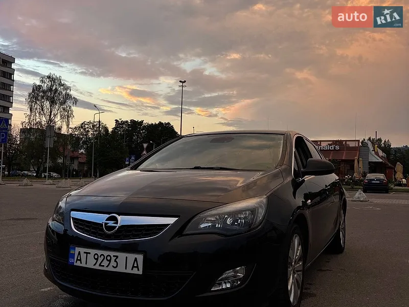 Opel Astra 2010