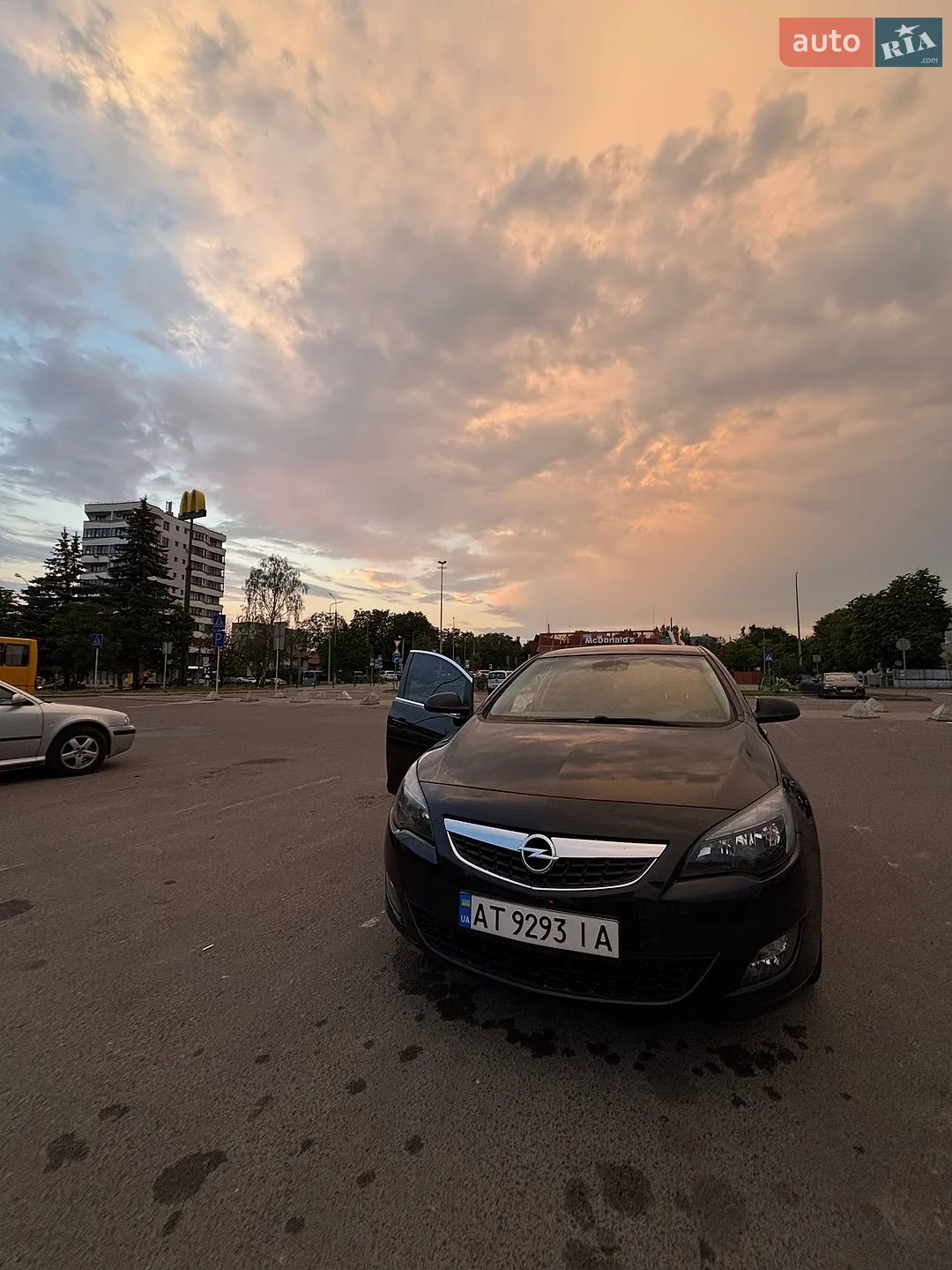 2010 Opel Astra - мініатюра 20