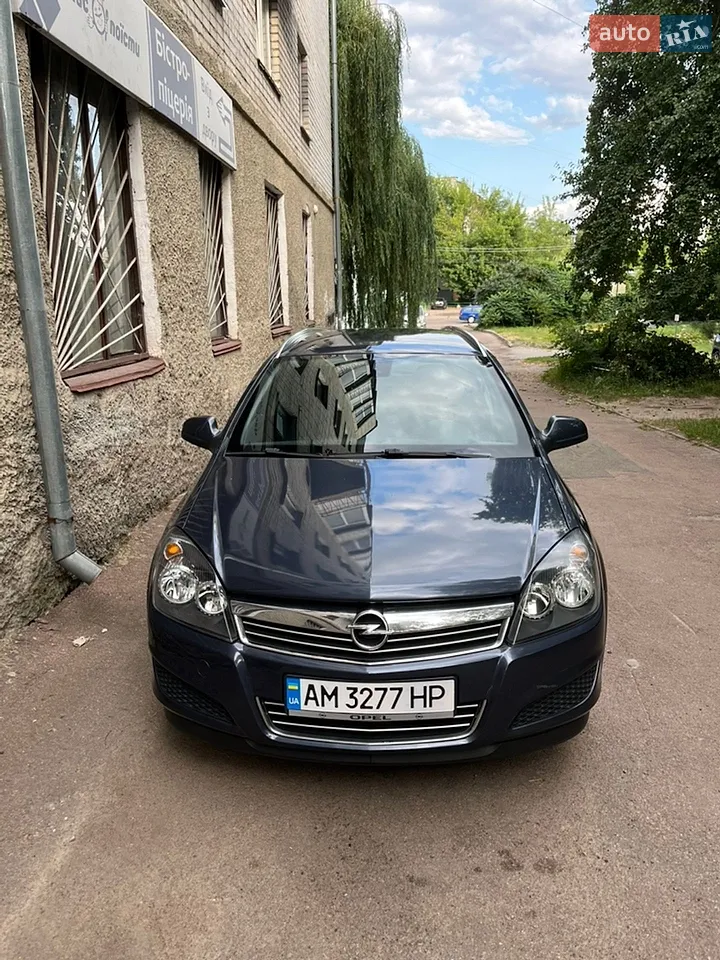 2011 Opel Astra - мініатюра 17