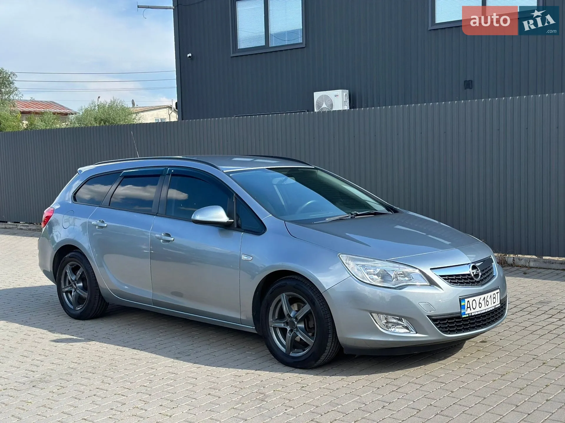 2012 Opel Astra - мініатюра 2