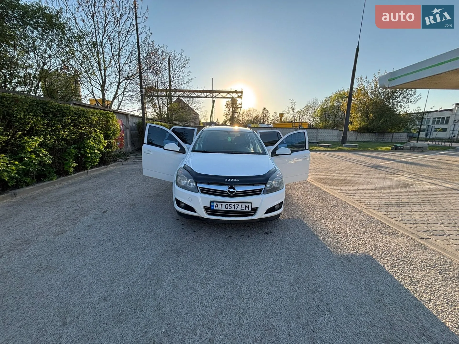 2010 Opel Astra - мініатюра 30