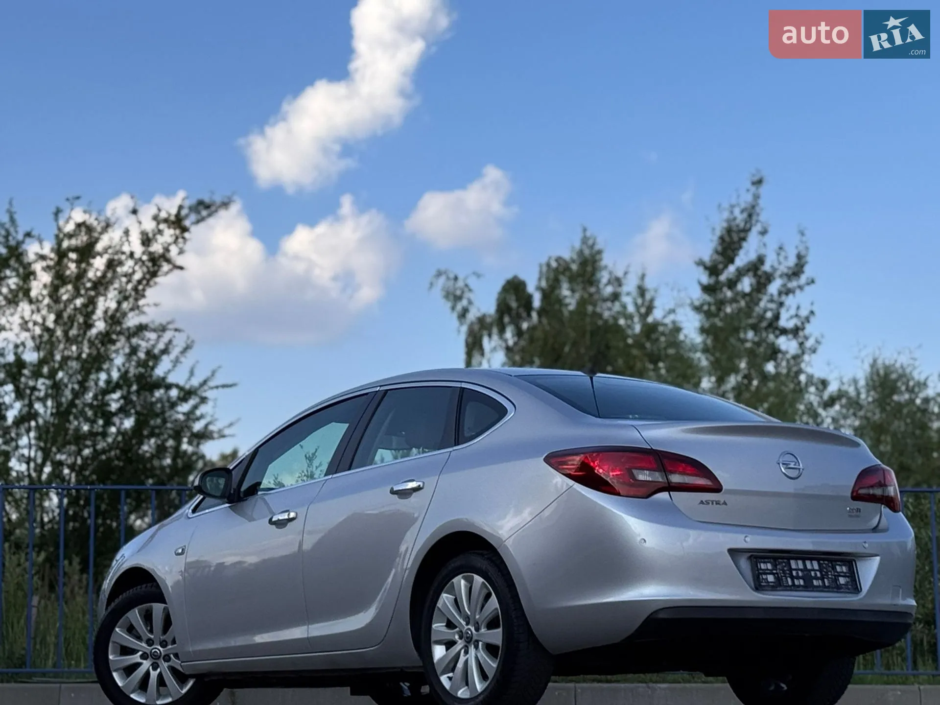 2013 Opel Astra - мініатюра 24