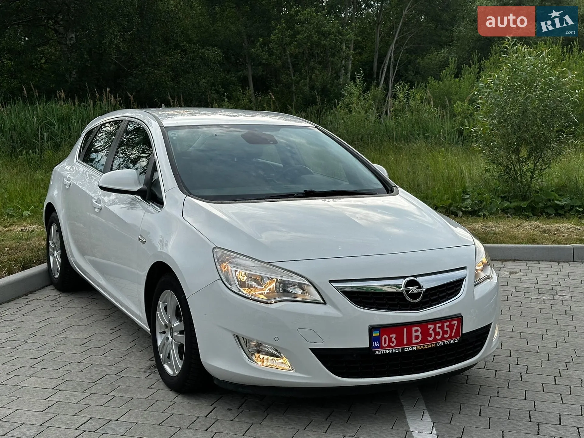 2012 Opel Astra - фото 1