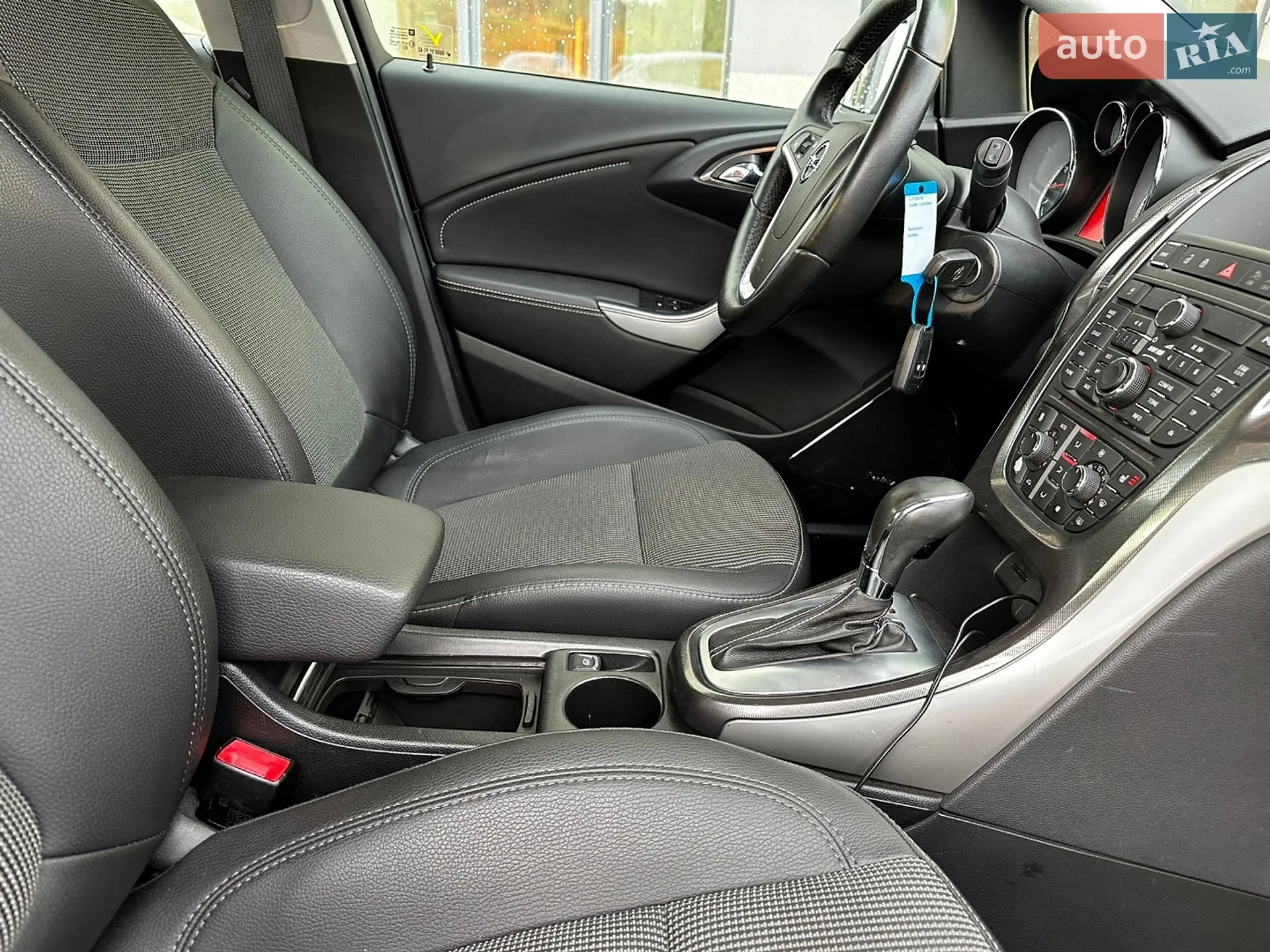 2012 Opel Astra - мініатюра 39