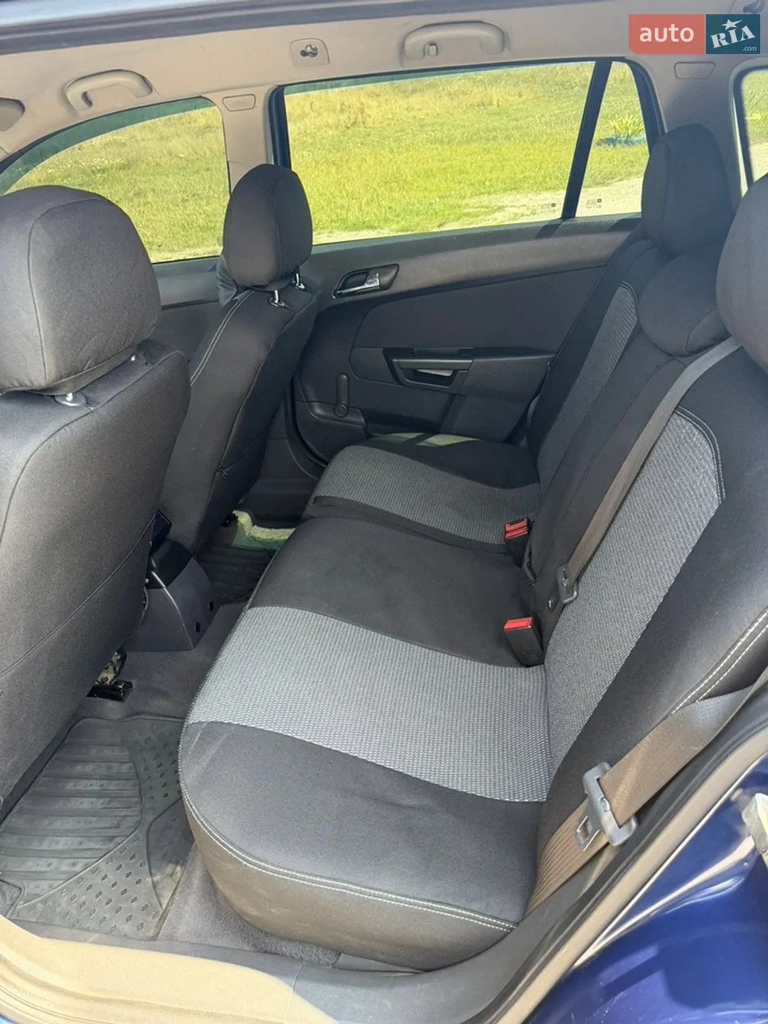 2010 Opel Astra - мініатюра 13