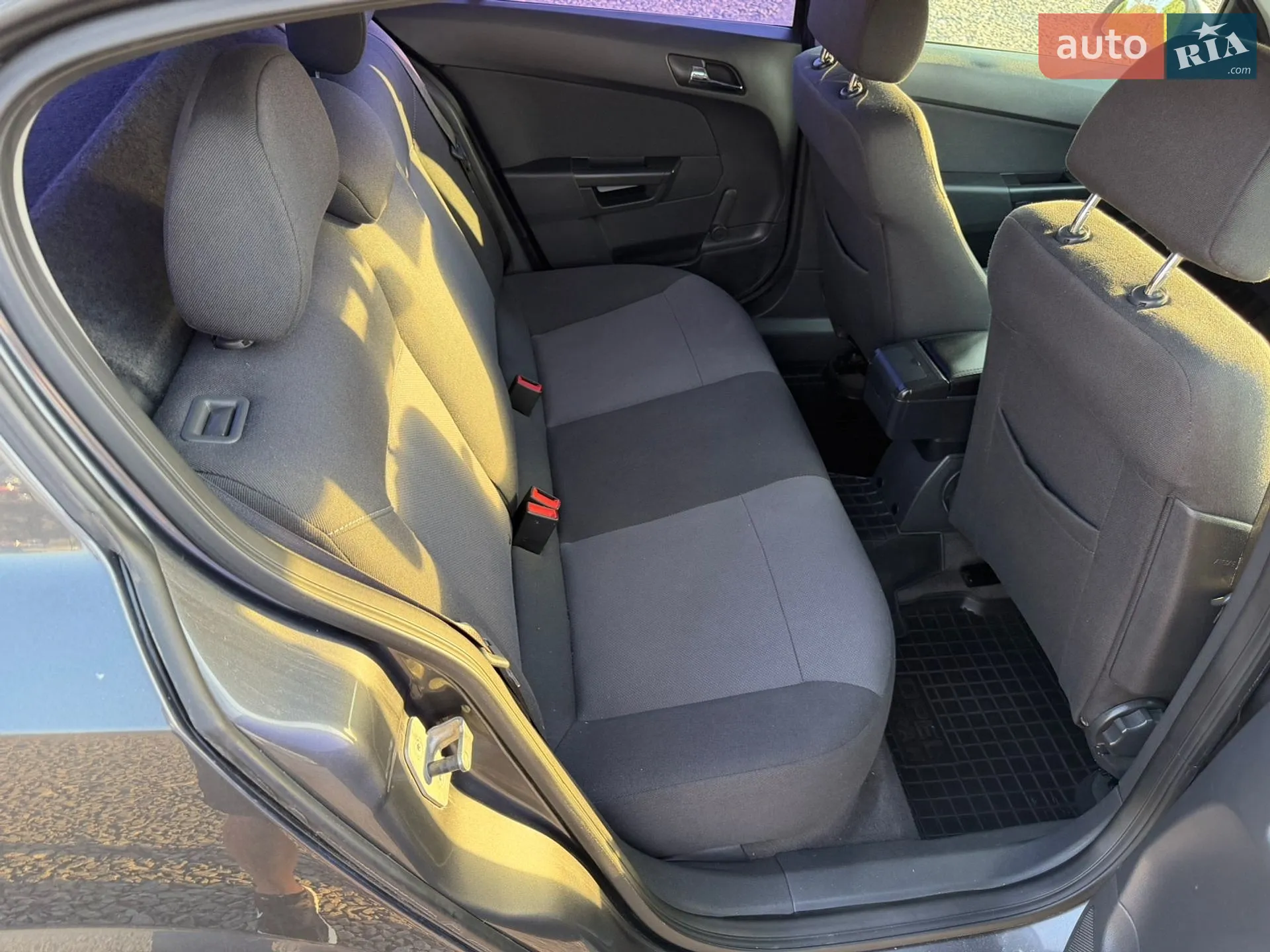 2012 Opel Astra - мініатюра 50