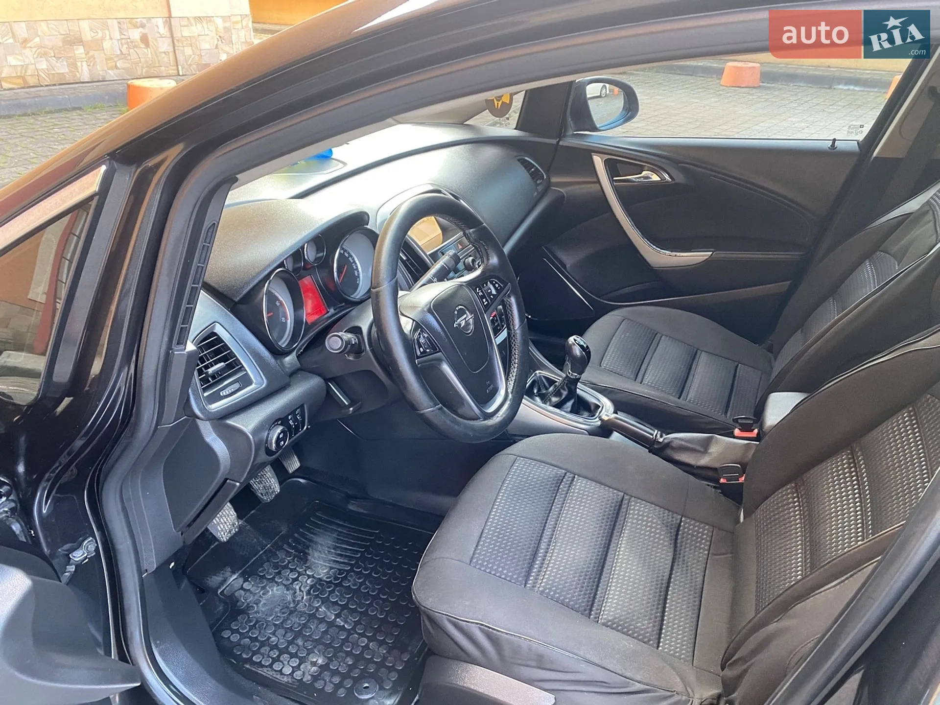 2012 Opel Astra - мініатюра 8