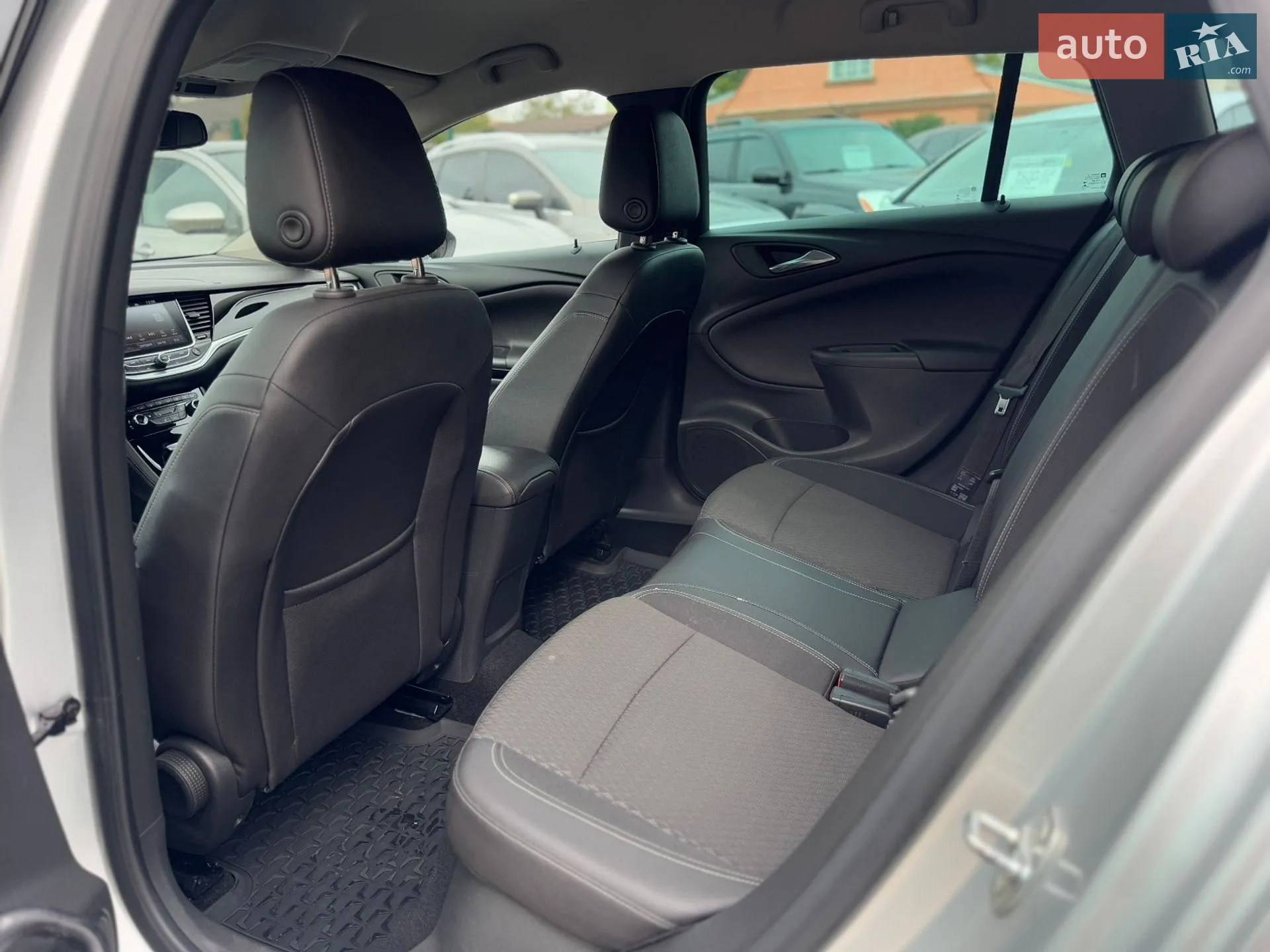 2017 Opel Astra - мініатюра 29