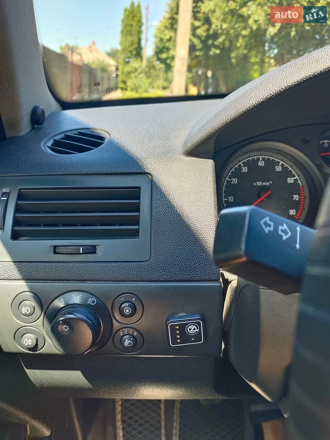 2011 Opel Astra - мініатюра 3