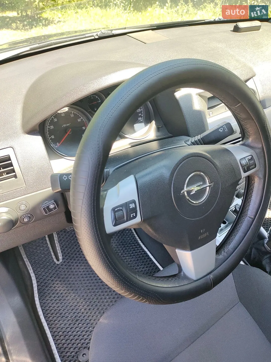2011 Opel Astra - мініатюра 8