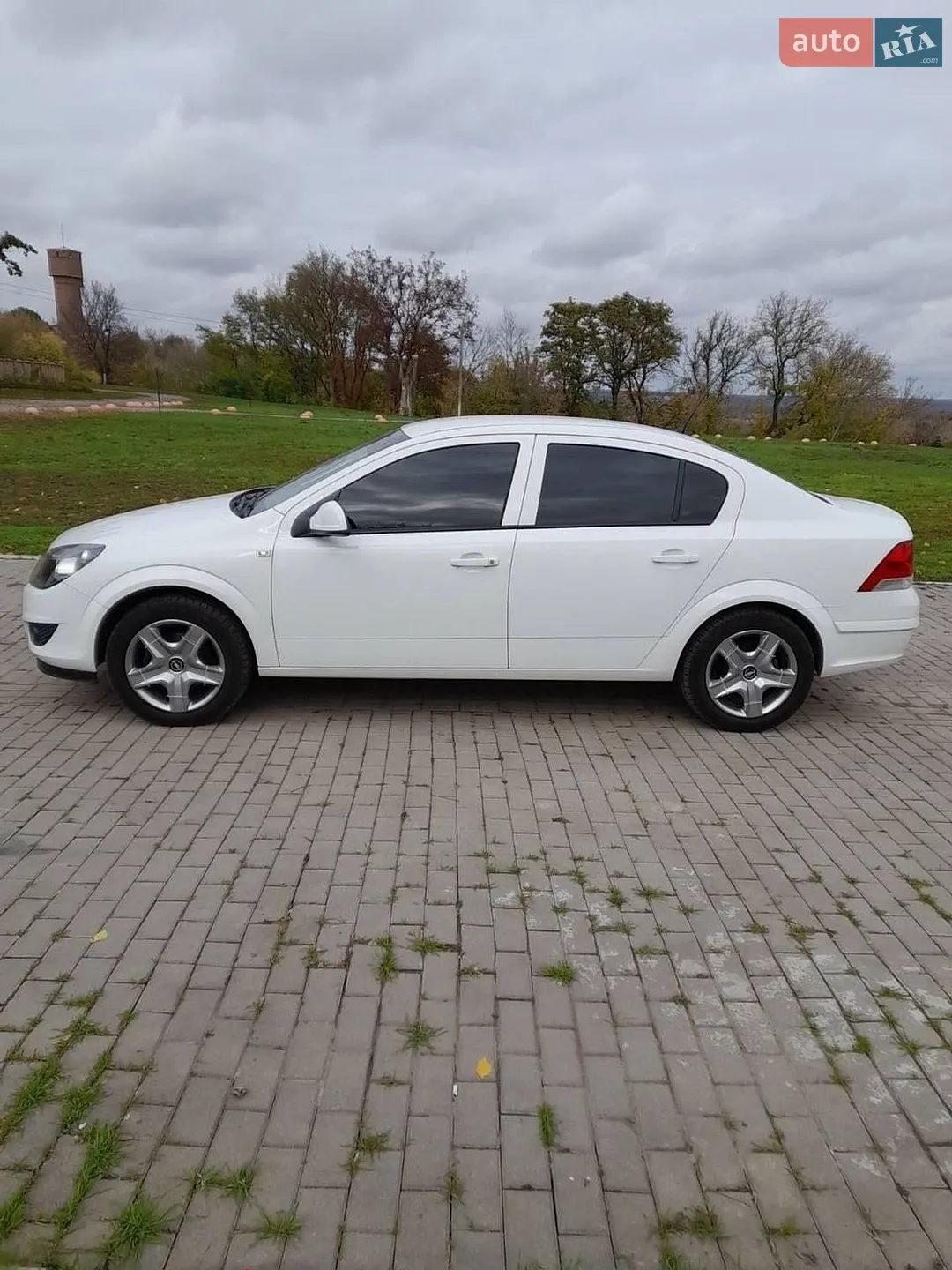 2013 Opel Astra - мініатюра 3