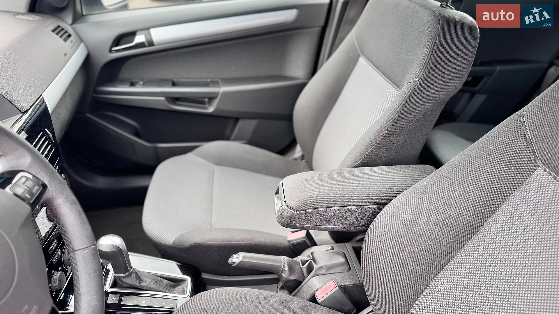 2010 Opel Astra - мініатюра 15