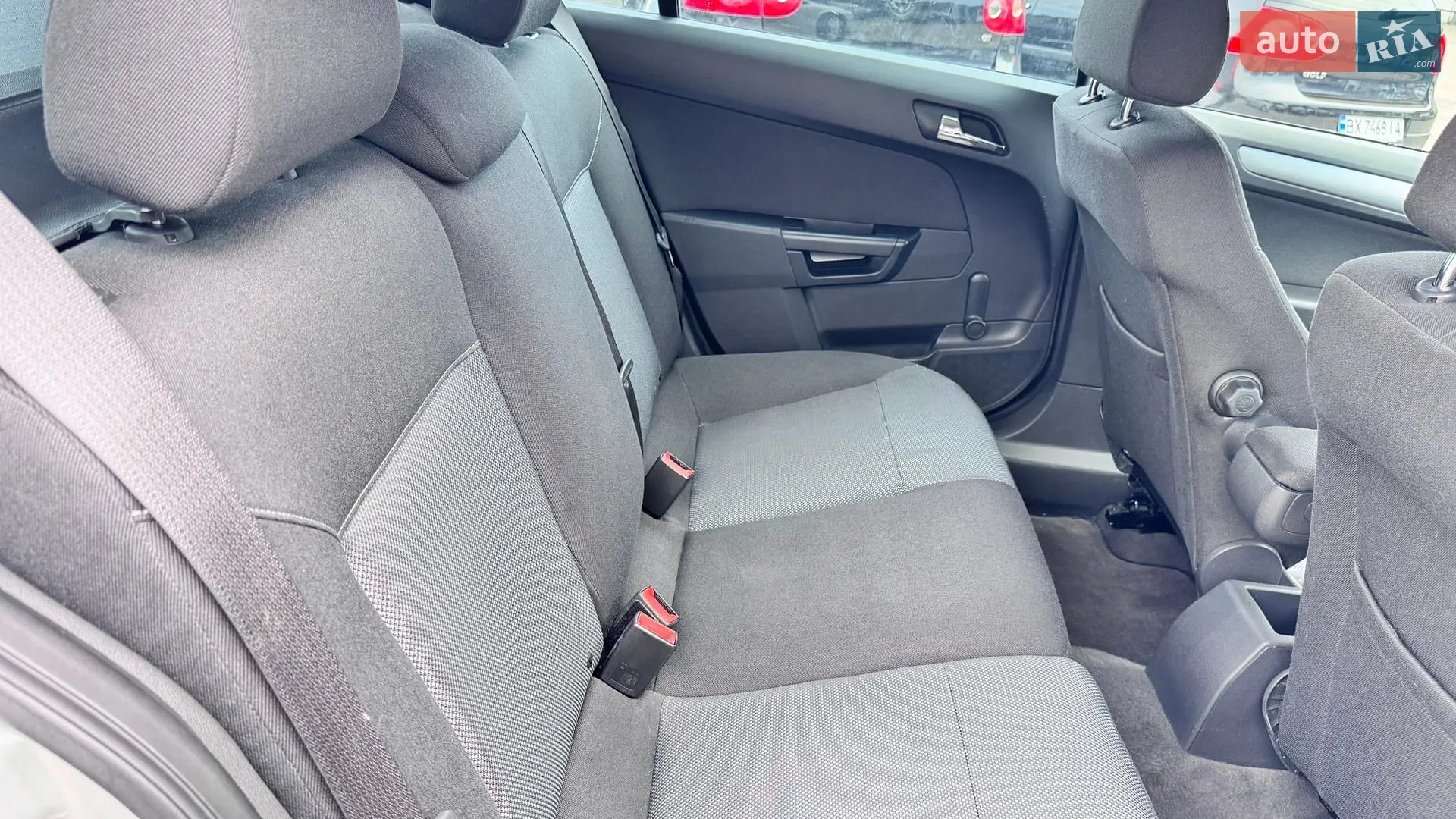 2010 Opel Astra - мініатюра 24