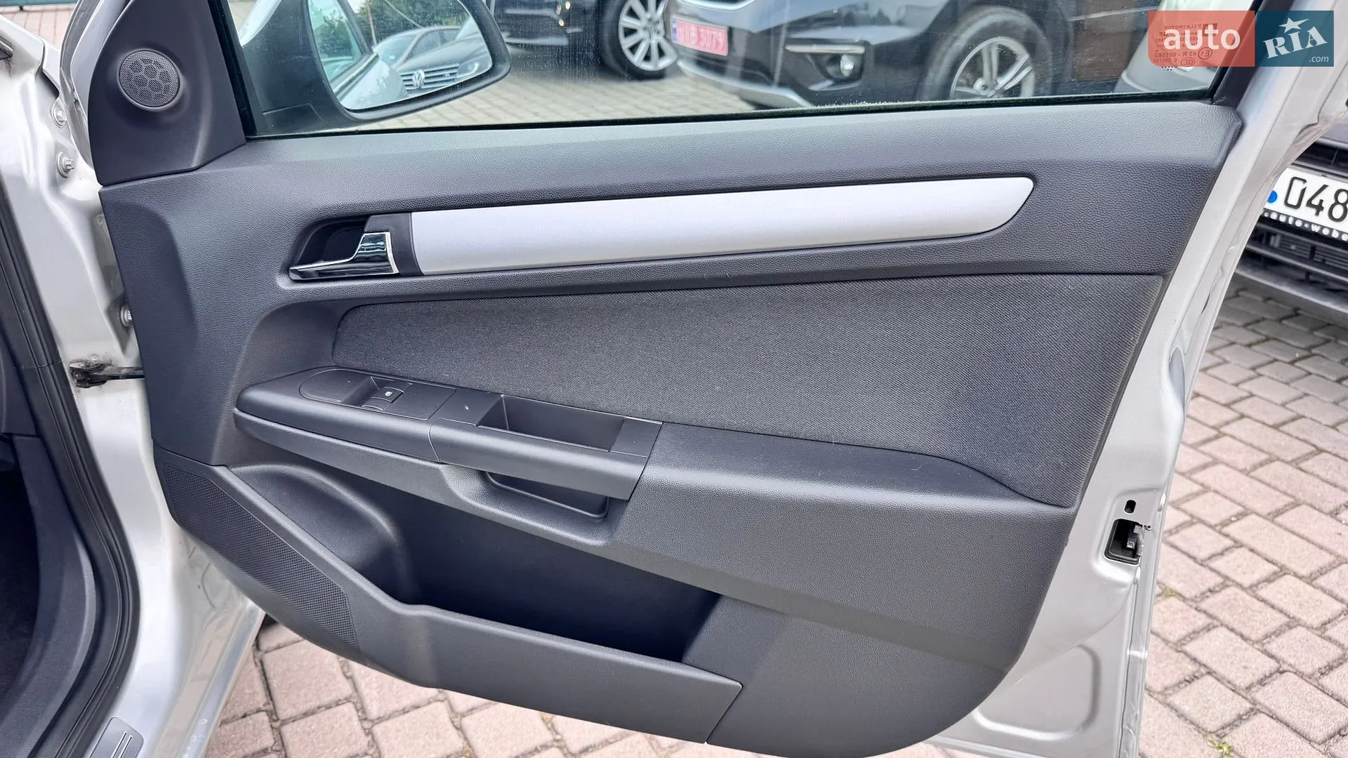 2010 Opel Astra - мініатюра 25