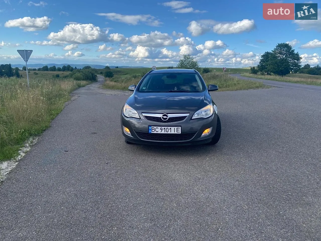 2012 Opel Astra - мініатюра 3