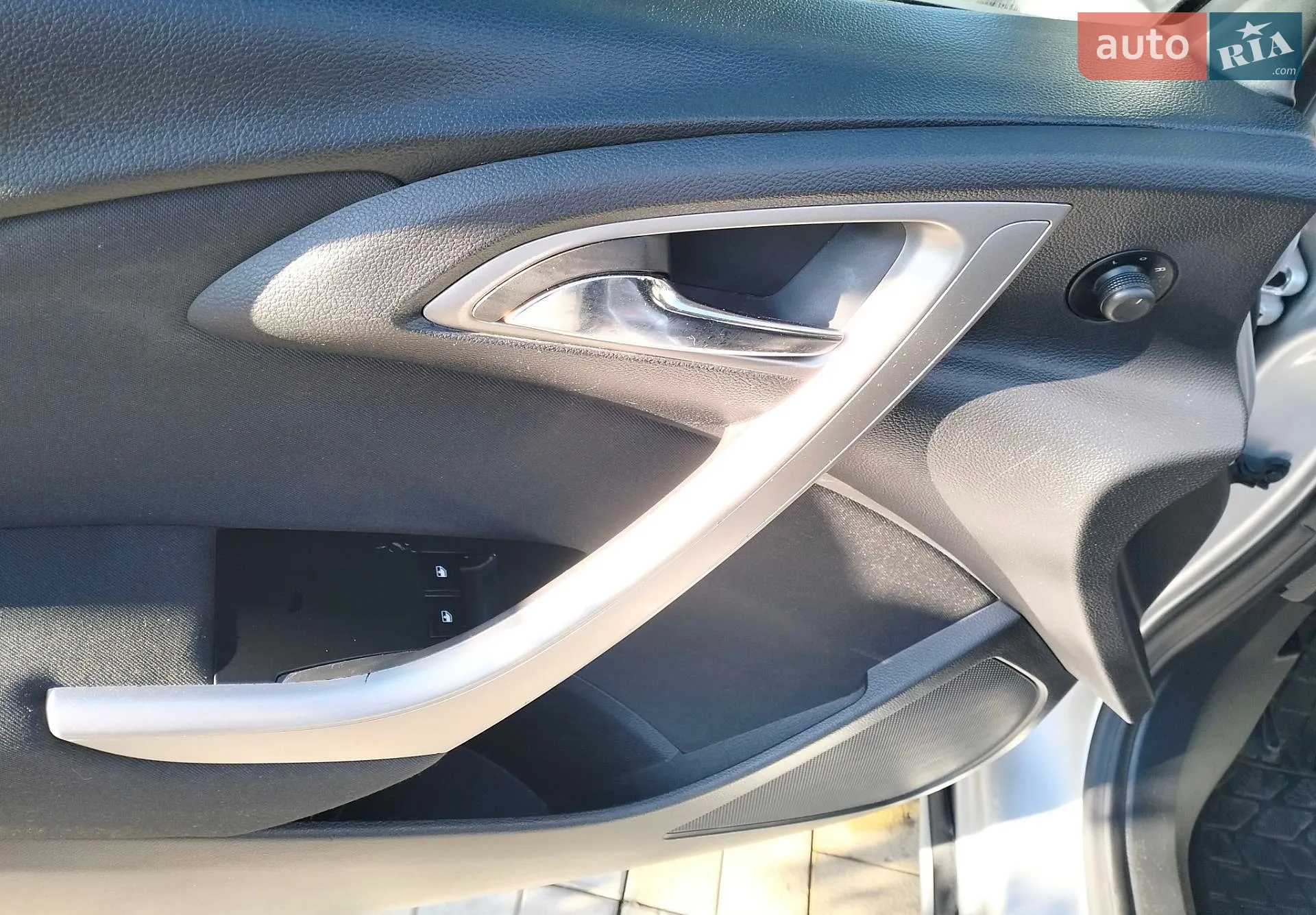 2011 Opel Astra - мініатюра 16