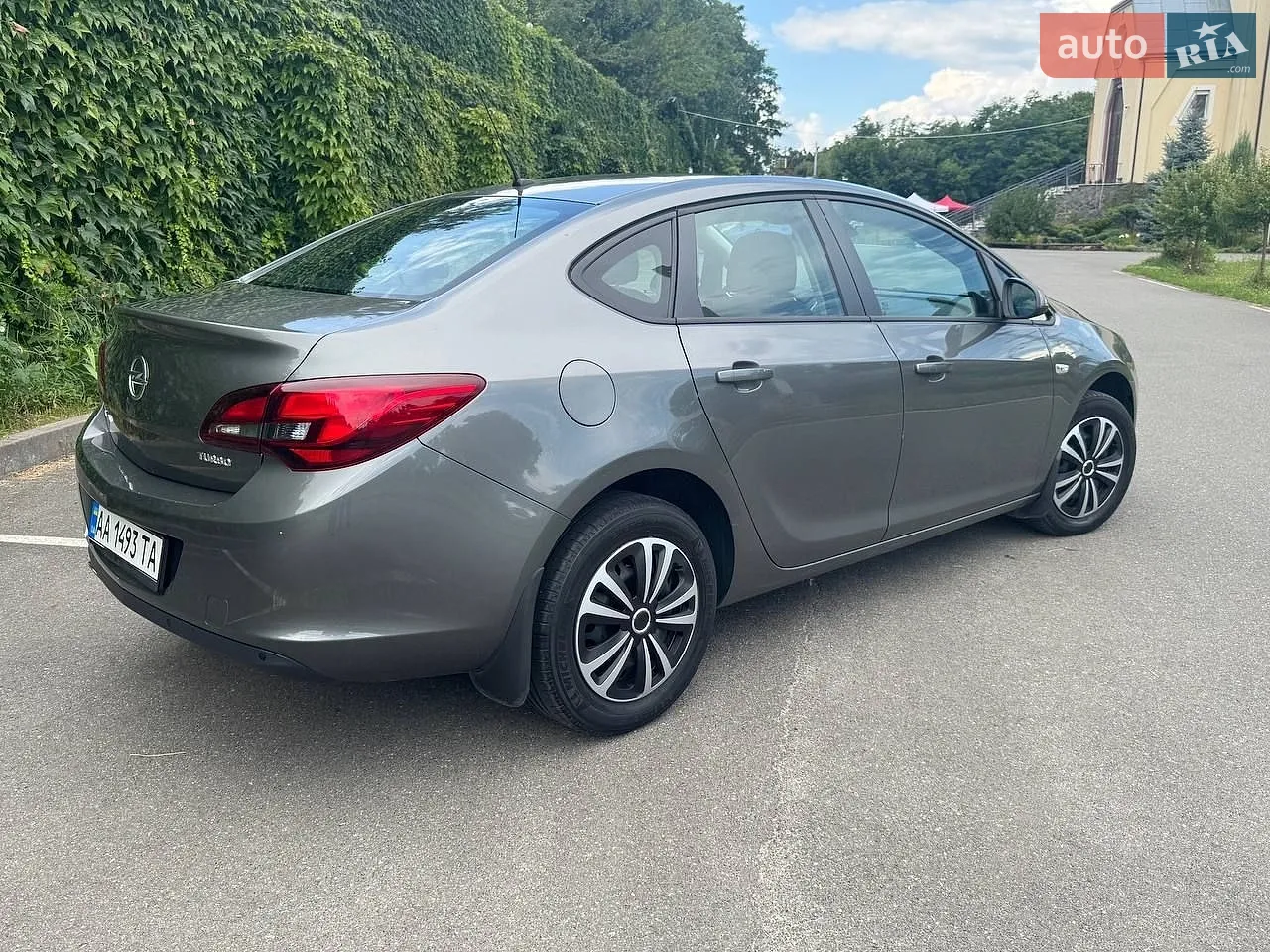 2017 Opel Astra - мініатюра 2