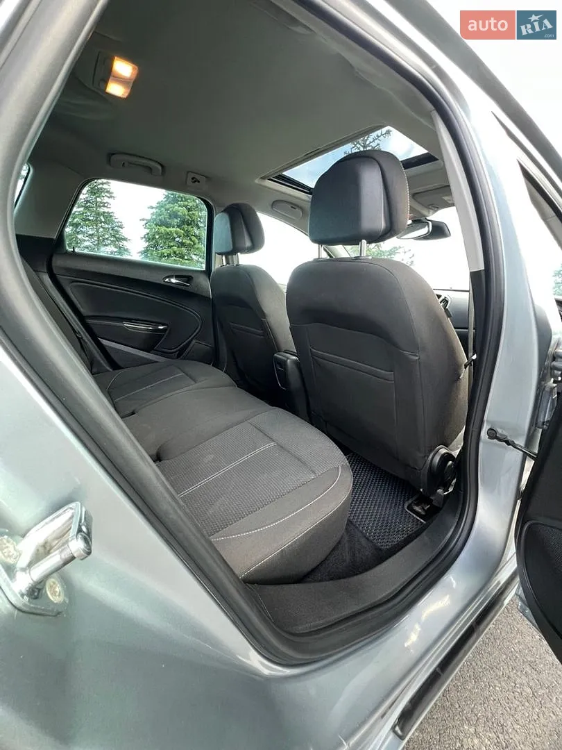 2010 Opel Astra - мініатюра 21