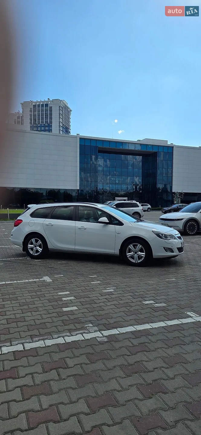2012 Opel Astra - мініатюра 2