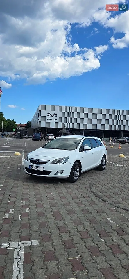2011 Opel Astra - мініатюра 14