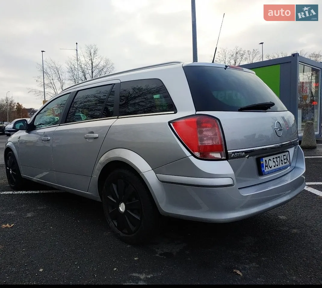 2011 Opel Astra - мініатюра 36