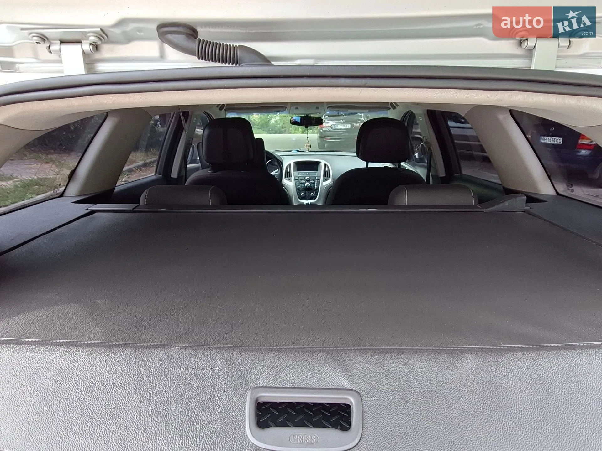 2010 Opel Astra - мініатюра 10