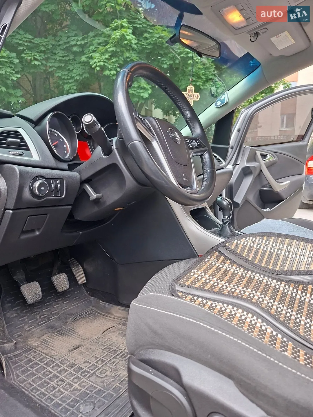 2010 Opel Astra - мініатюра 12