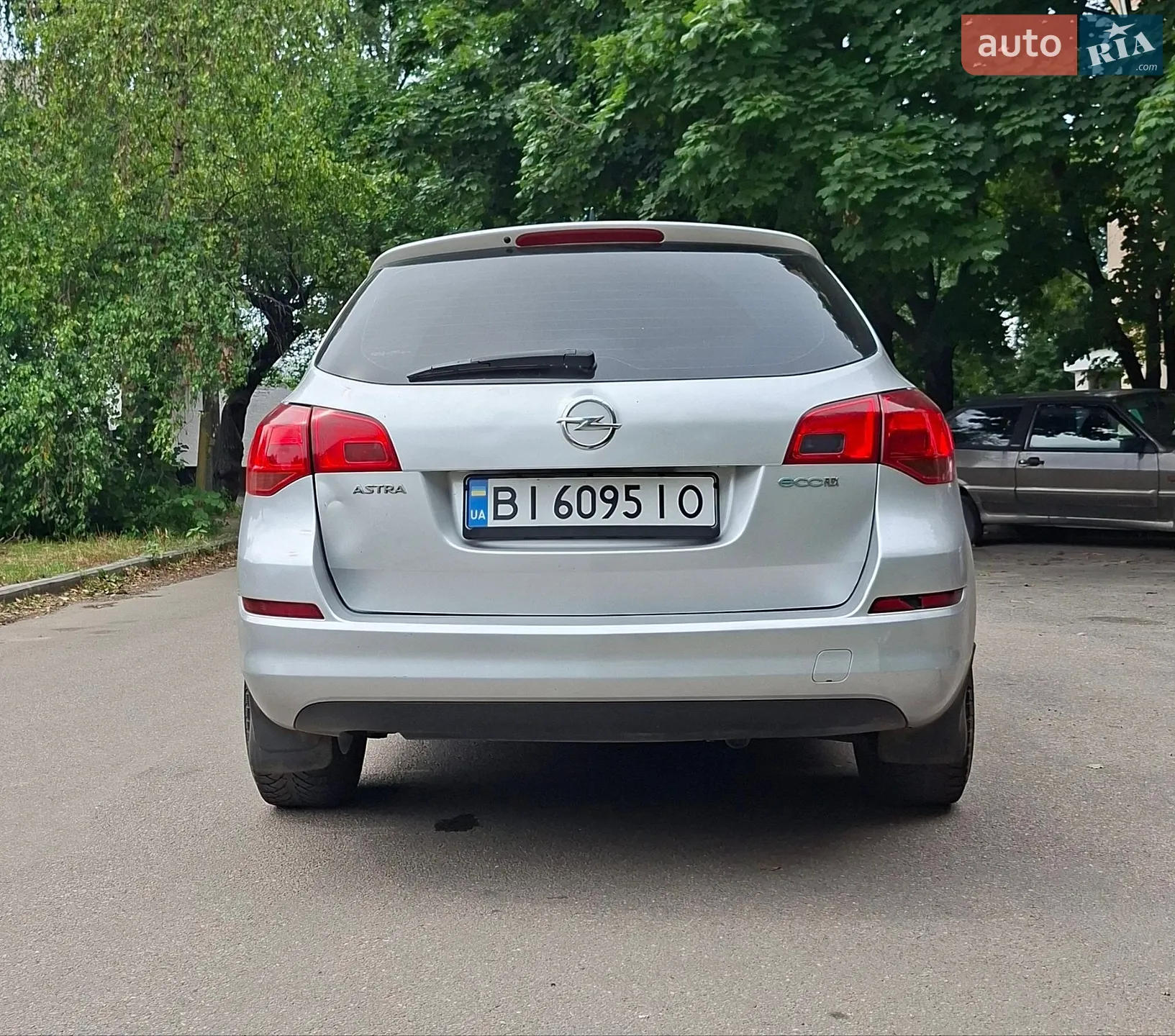 2010 Opel Astra - мініатюра 8