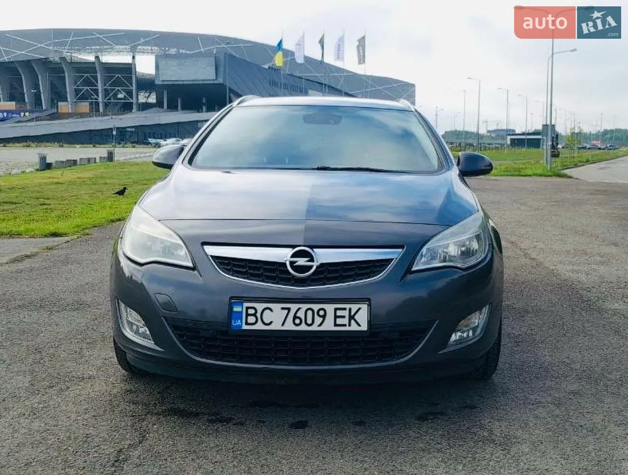 2011 Opel Astra - фото 1