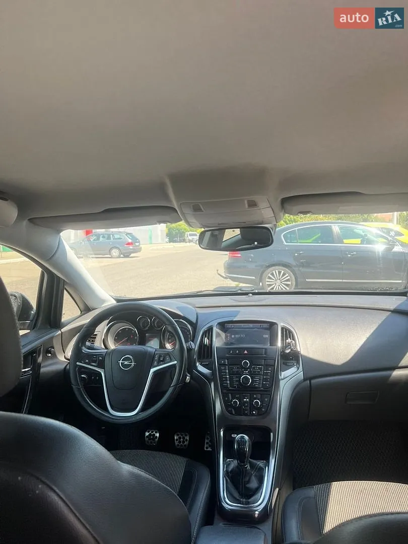 2010 Opel Astra - мініатюра 7