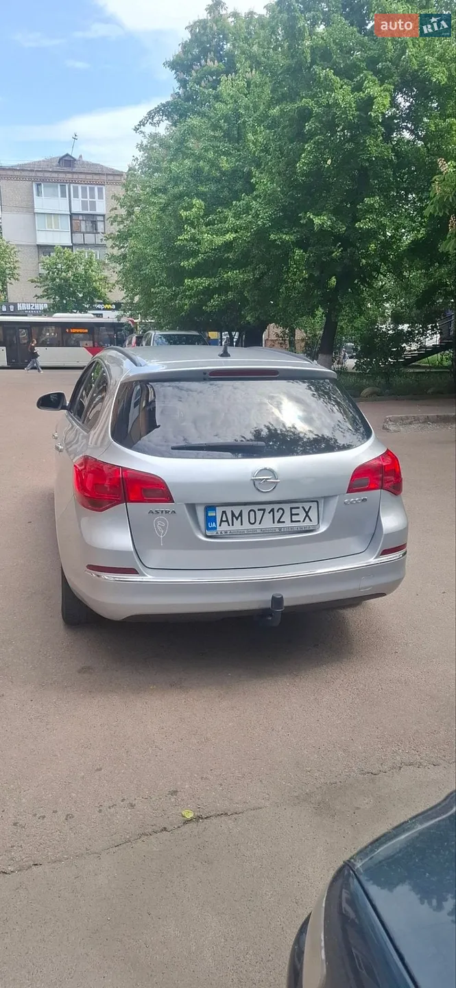 2012 Opel Astra - мініатюра 3