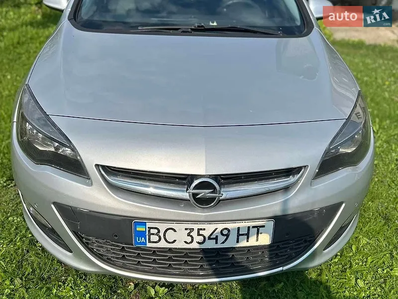 Opel Astra 2014