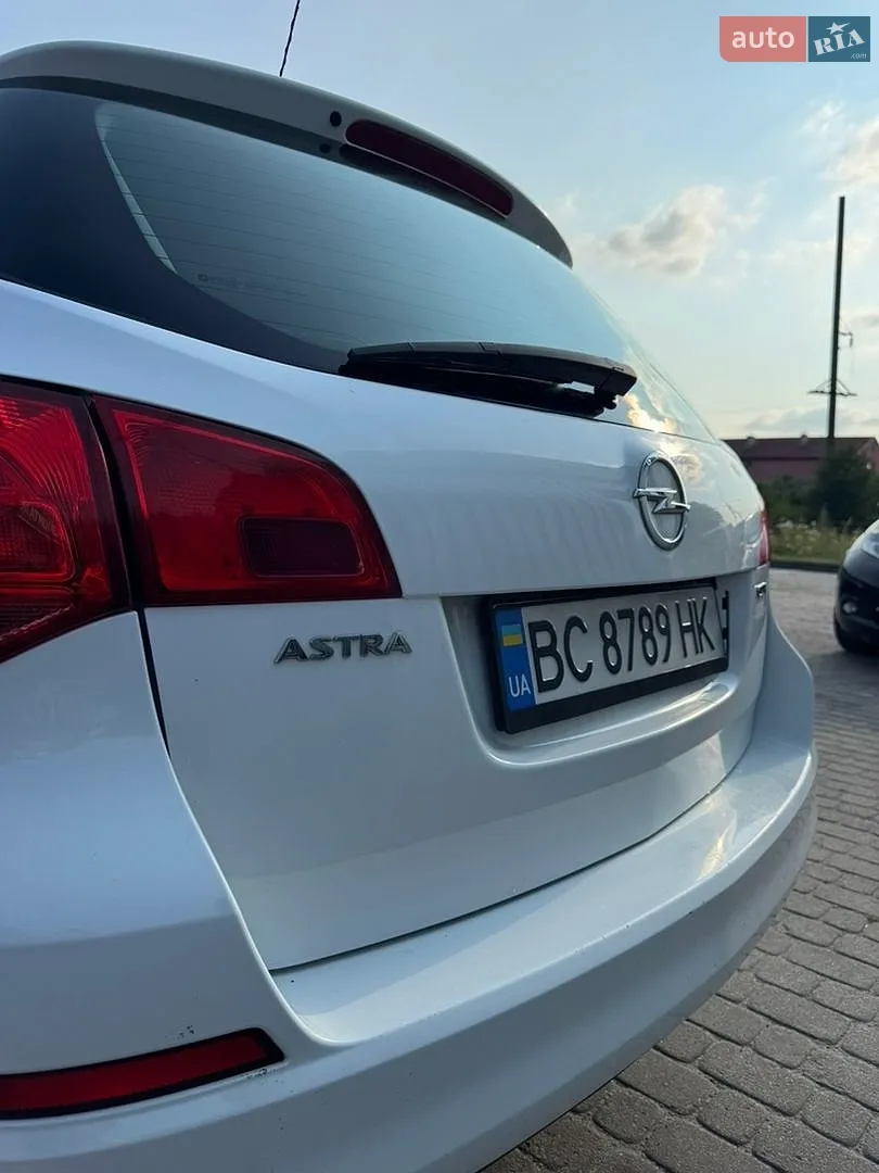 2012 Opel Astra - мініатюра 28