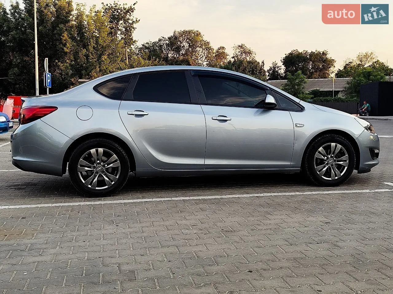 2015 Opel Astra - мініатюра 16