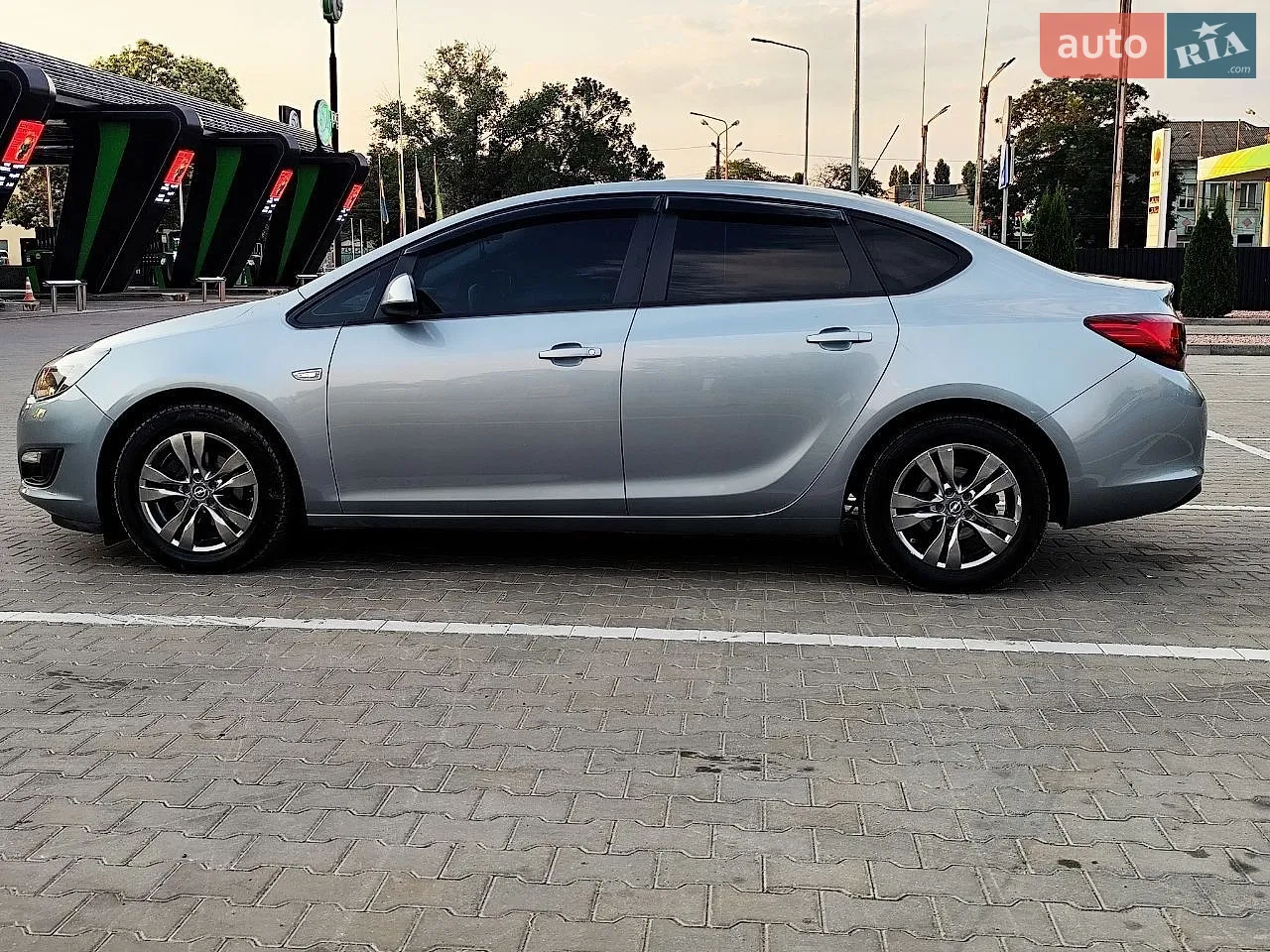 2015 Opel Astra - мініатюра 21