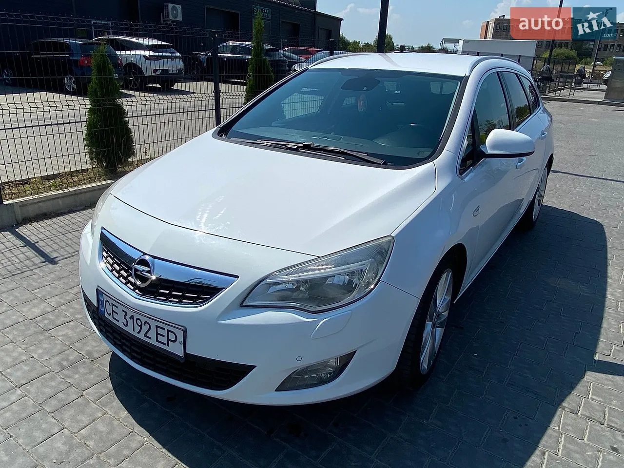 2011 Opel Astra - мініатюра 17