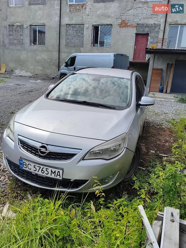 2011 Opel Astra - мініатюра 10