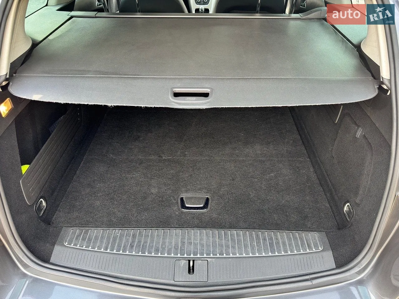 2011 Opel Astra - мініатюра 18