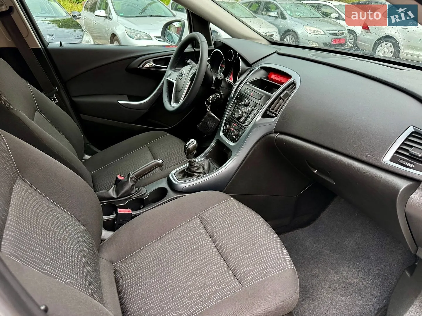 2013 Opel Astra - мініатюра 26