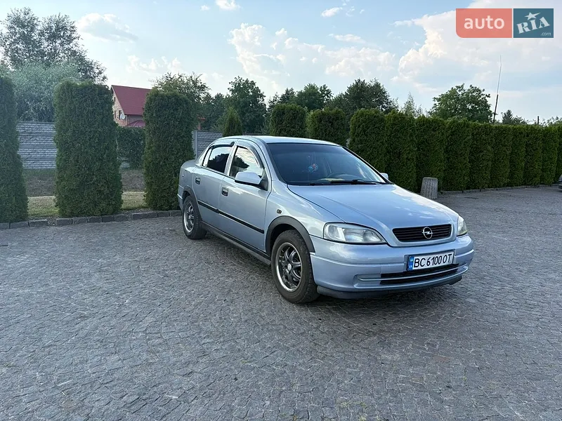 Opel Astra