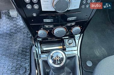 Универсал Opel Astra 2011 в Белой Церкви