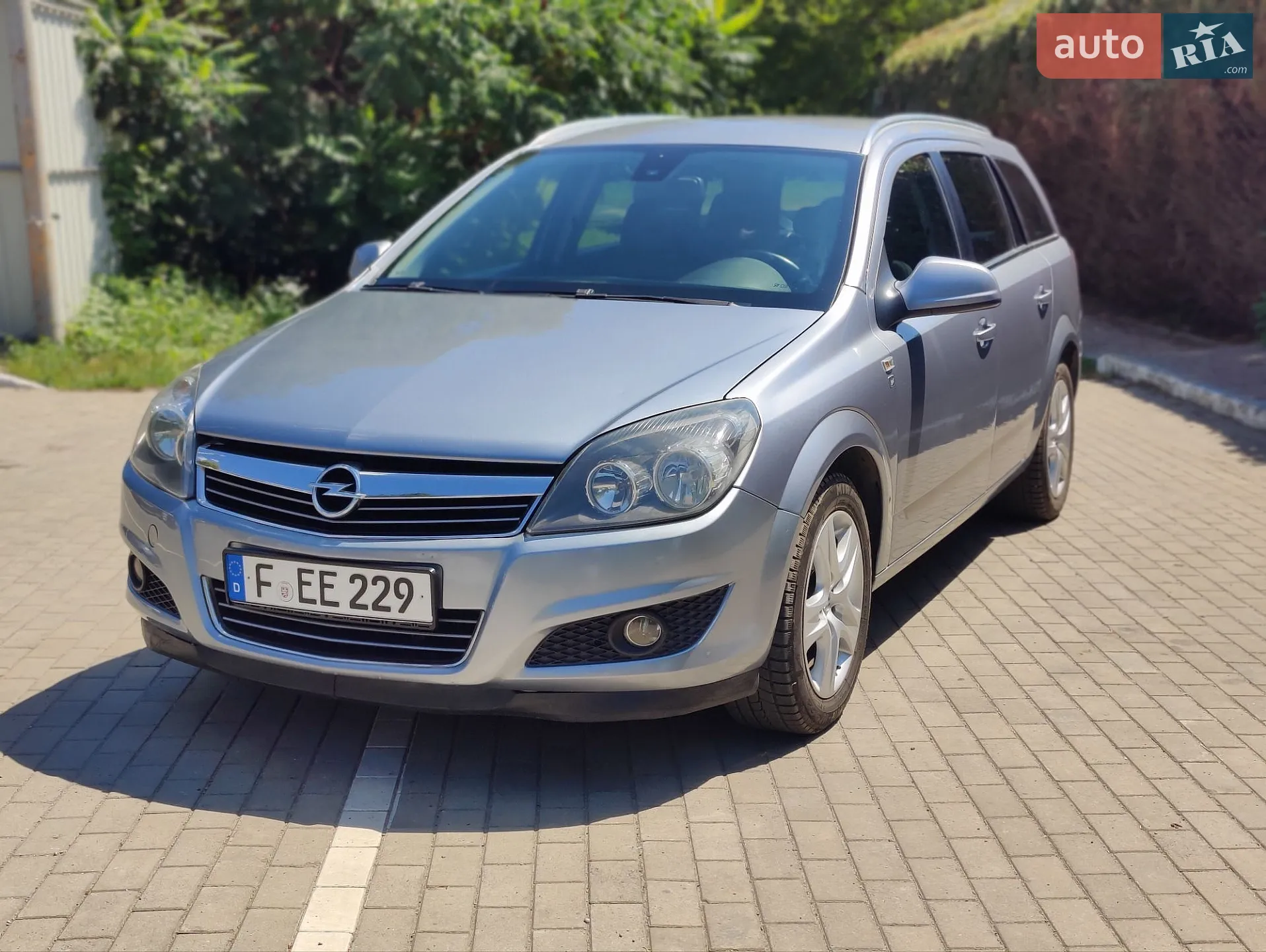 2010 Opel Astra - мініатюра 3