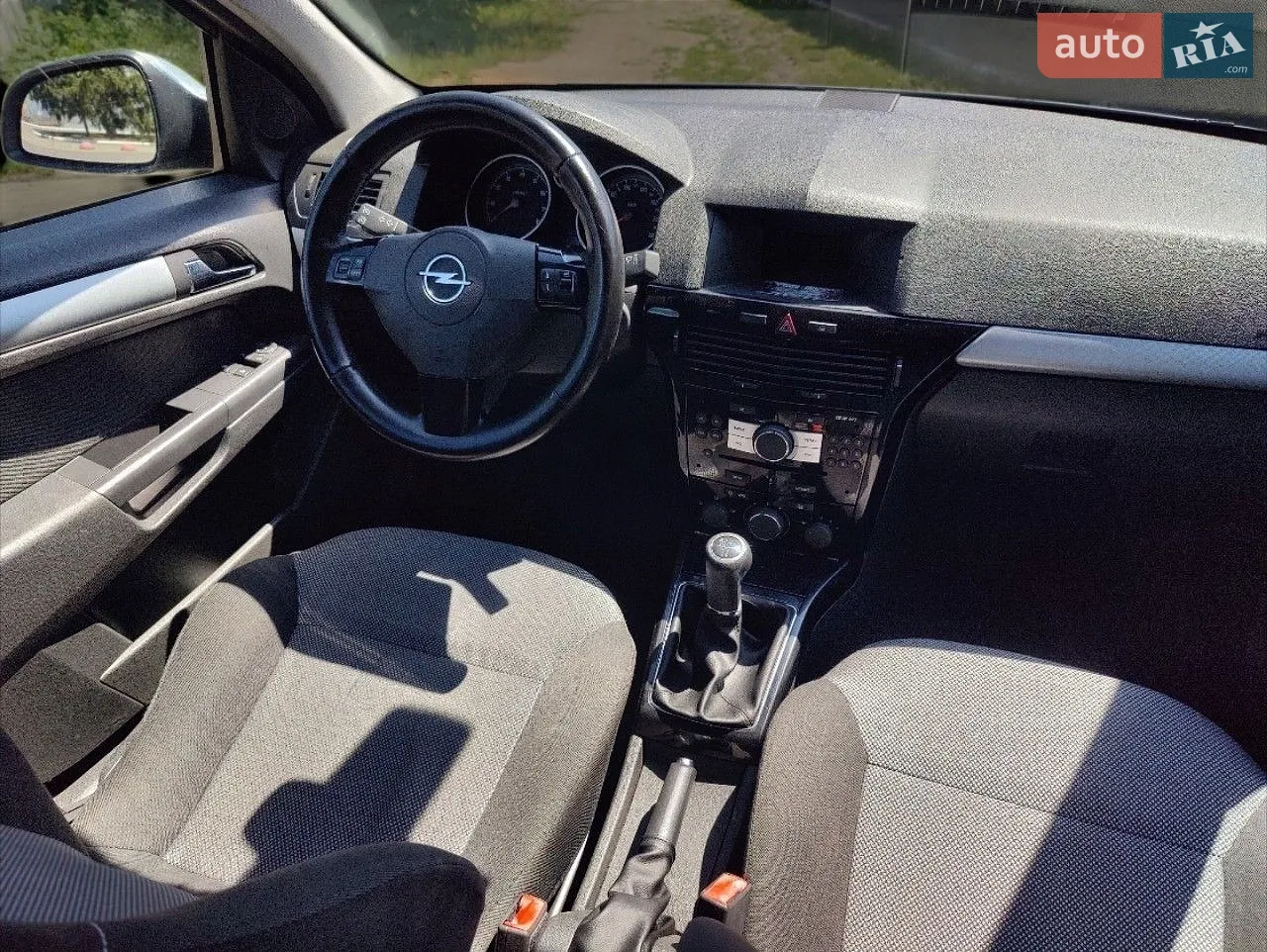 2010 Opel Astra - мініатюра 30