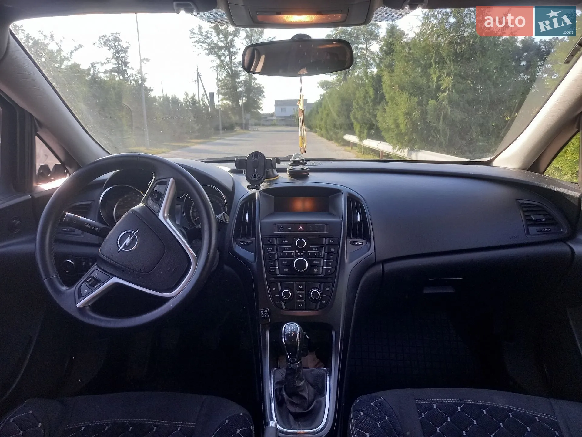 2011 Opel Astra - мініатюра 13