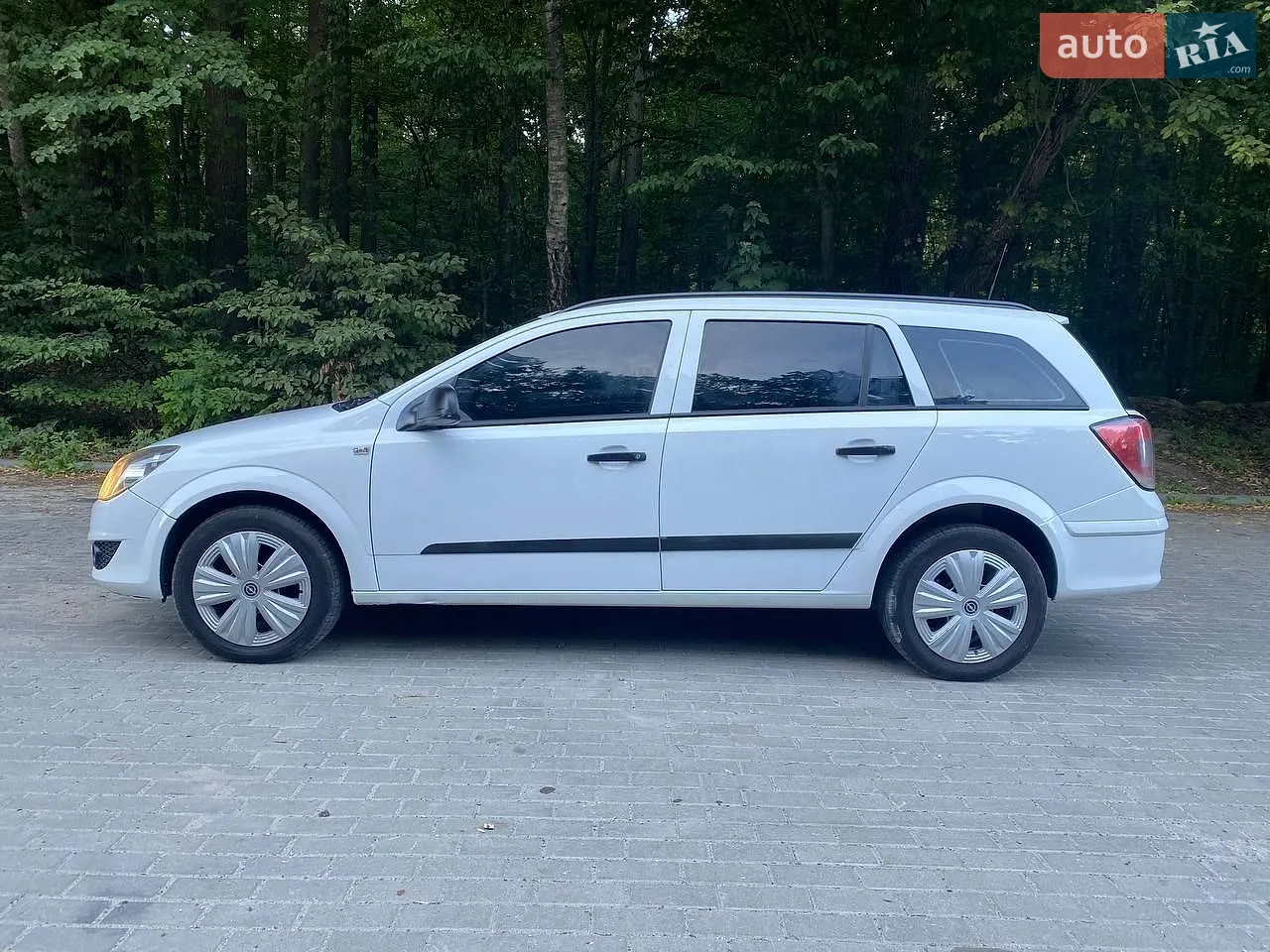 2011 Opel Astra - мініатюра 4