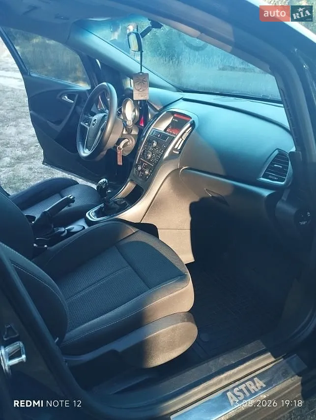 2014 Opel Astra - мініатюра 17